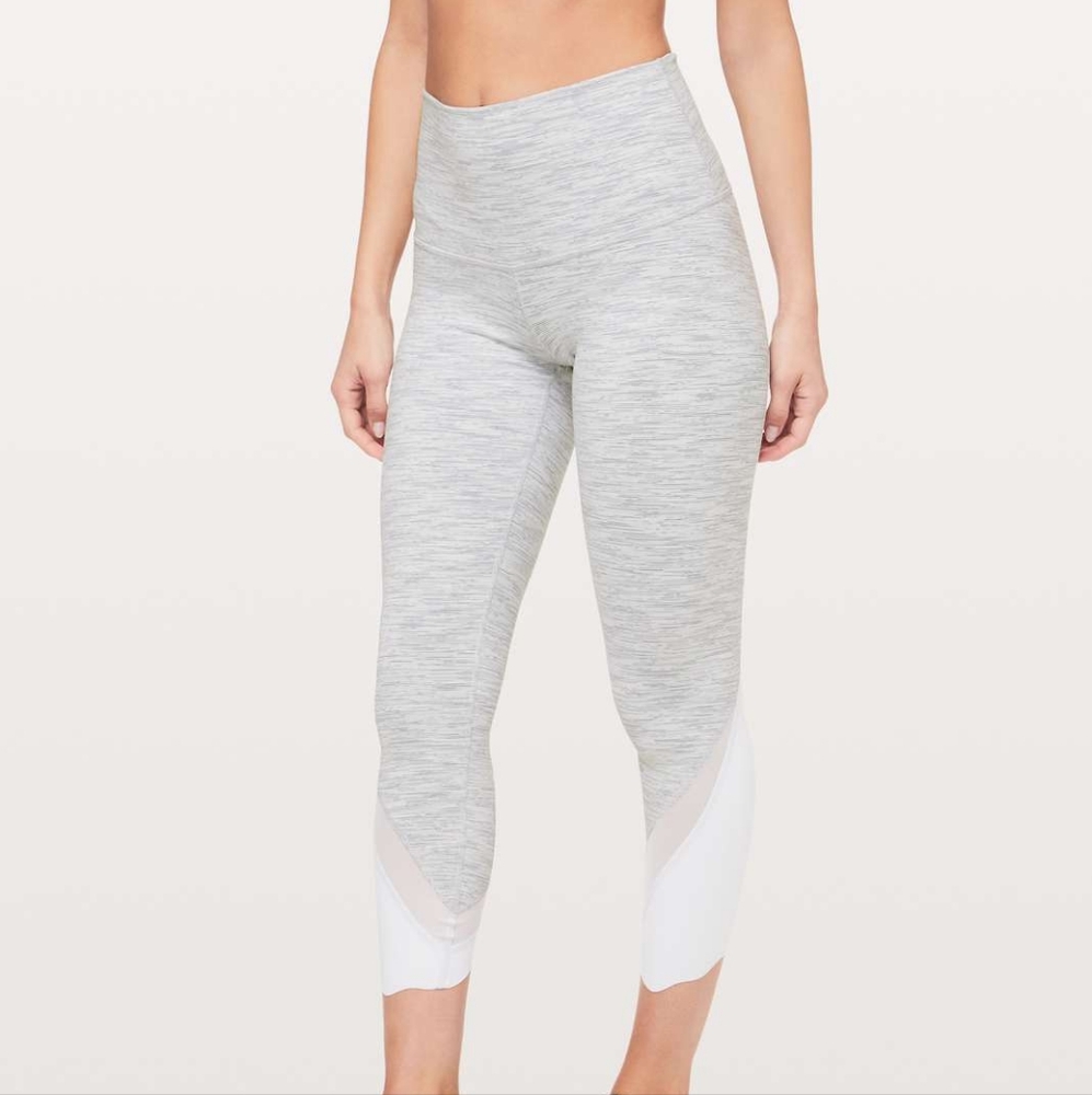 LULULEMON WUNDER UNDER CROP LEGGINGS, SIZE 2